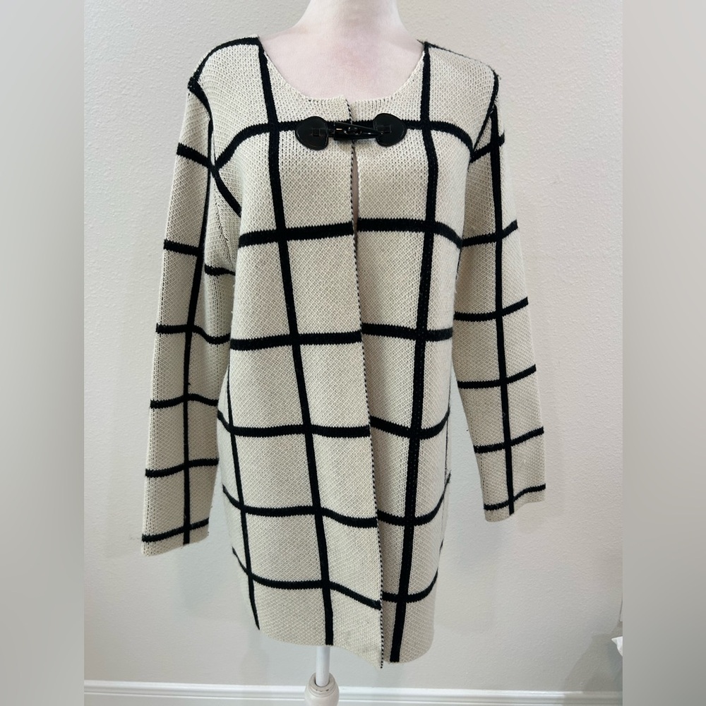 Escio Cream and Black Windowpane Knit Cardigan, Size M